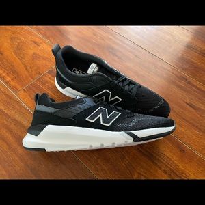 New balance 009 women running shoes